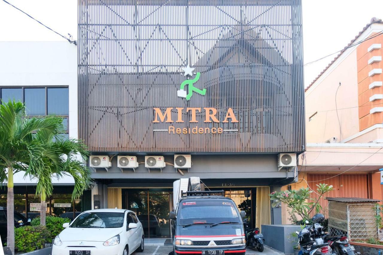 Reddoorz Near Ahmad Yani Airport 3 Hotel Semarang Exterior photo